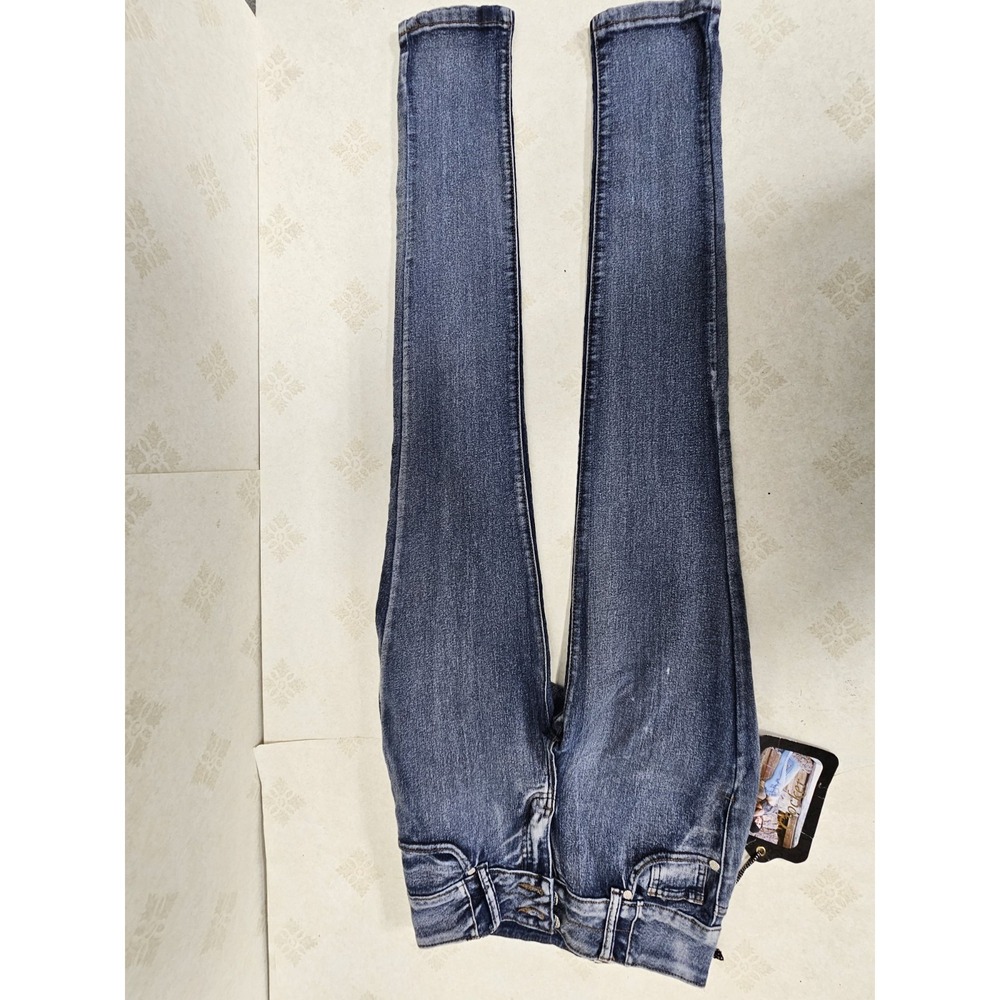CROCKER WOMEN JEANS SIZE 5 NEW